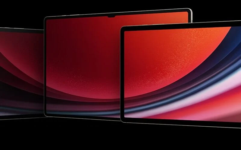 Samsung Galaxy Tab S9 Ultra is a Gigantic 14.6” Tablet with Ludicrous Specs; Better Than iPad Pro?