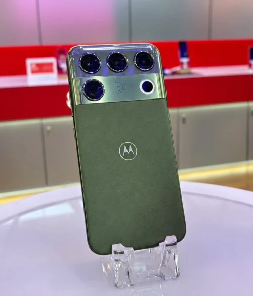 Motorola Showcases Signature 27 at India Mobile Congress, Bringing the Future of Ultra-Flagship Smartphones to the Fore