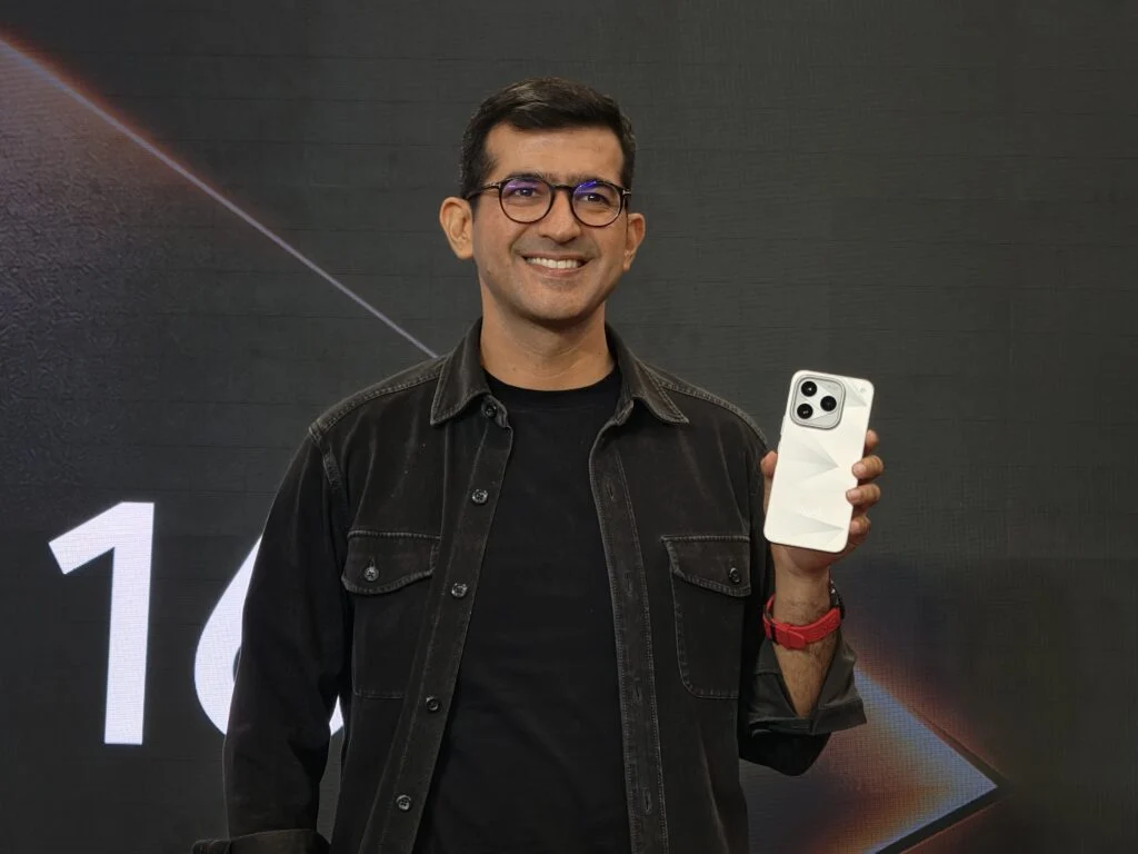 iQOO 16 Announced at IMC 2026 with Snapdragon® 8 Elite Extreme Gen 6 